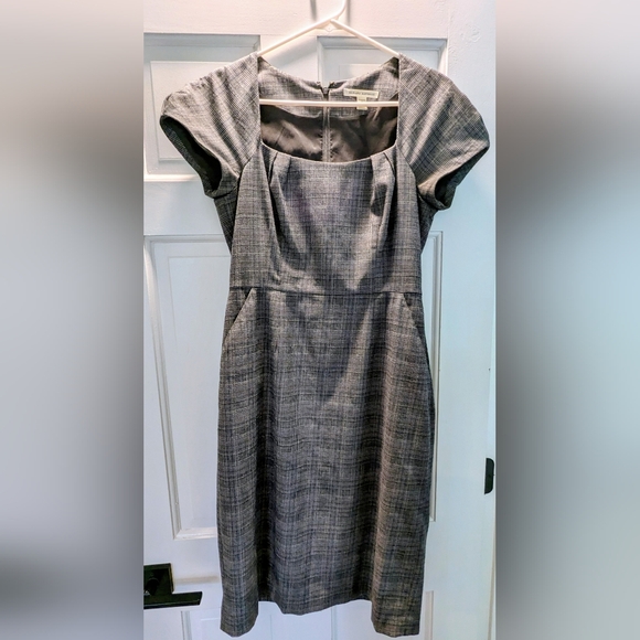 Banana Republic Gray Houndstooth Dress With Pencil Skirt - Picture 1 of 4